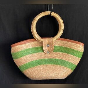 Super cute handwoven Rattan vintage purse tote bag farmers market beach day